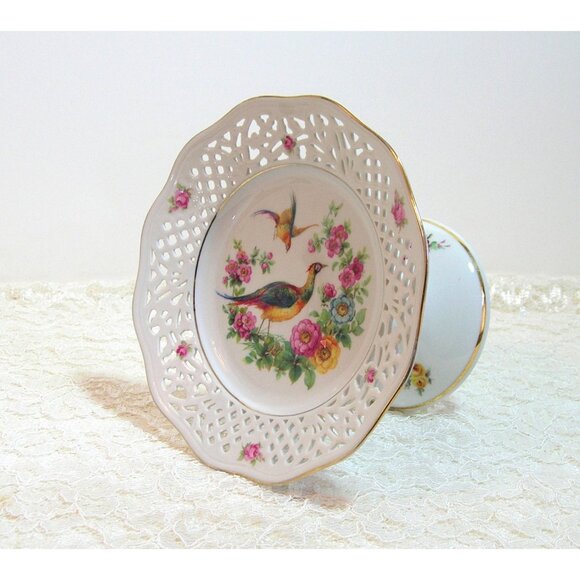German China Pedestal Dish With Reticulated Edge, Pheasants And Flowers - Picture 2 of 5